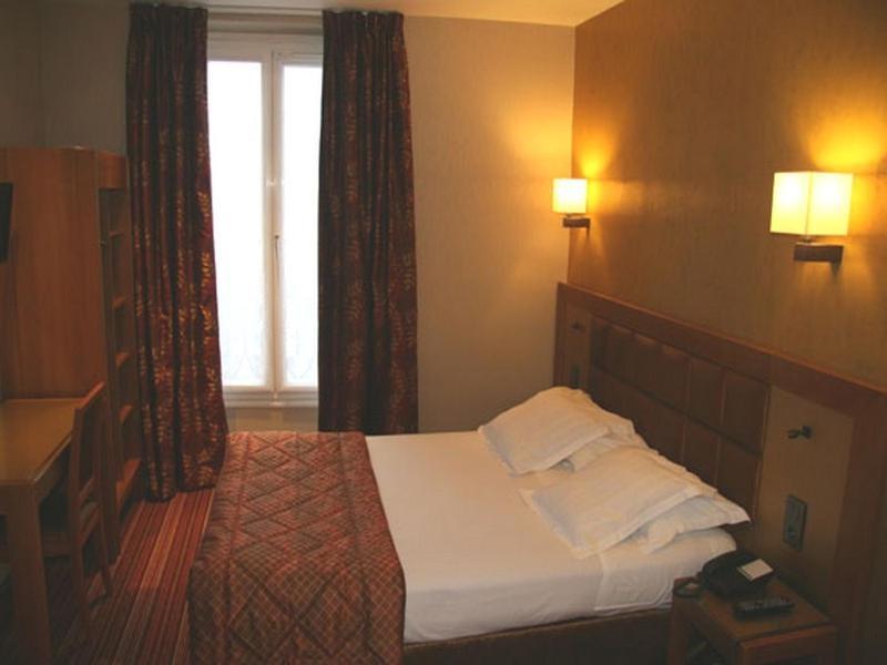 Hotel Bellevue Saint-Lazare Paris Ruang foto