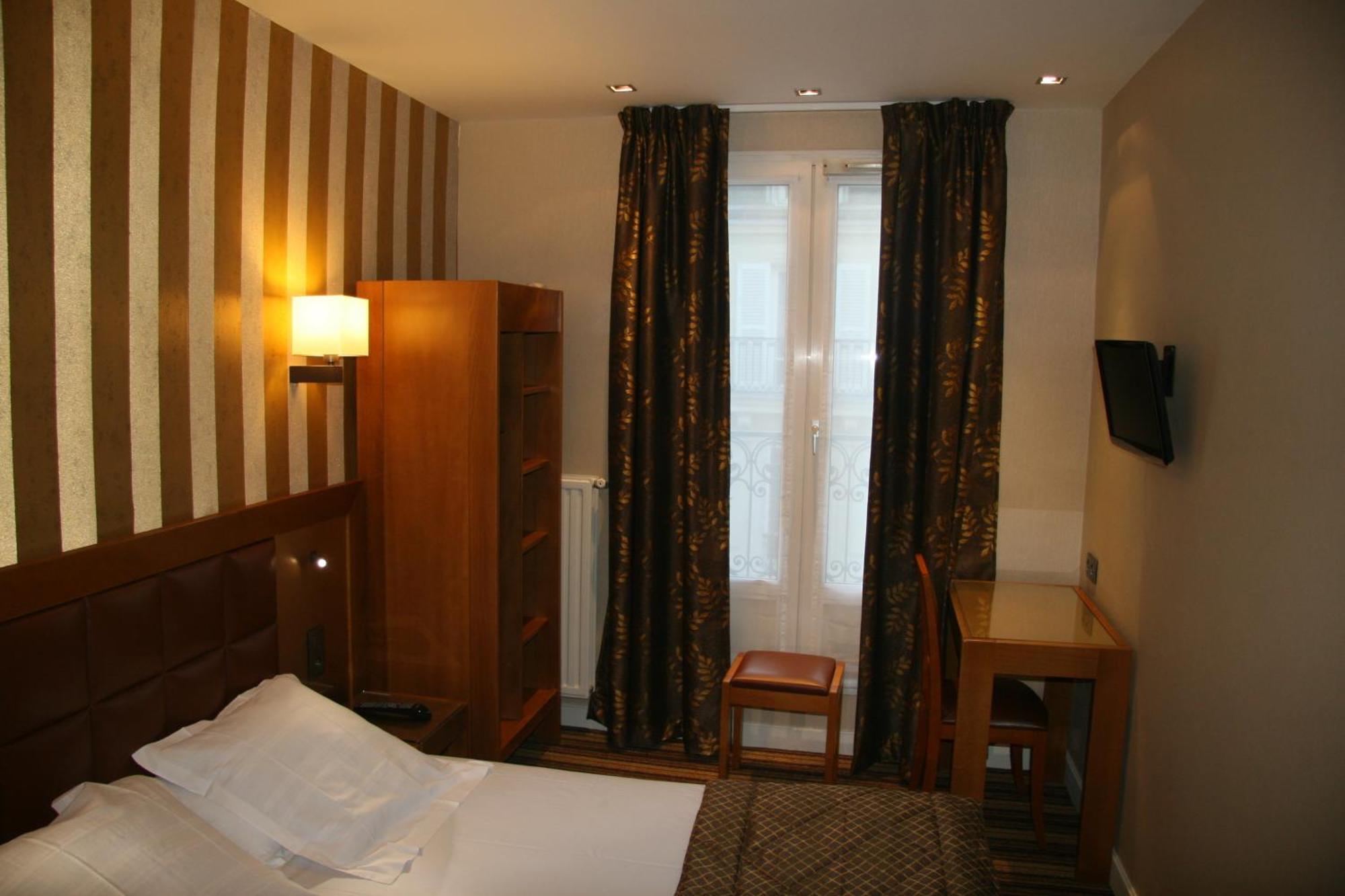 Hotel Bellevue Saint-Lazare Paris Bagian luar foto